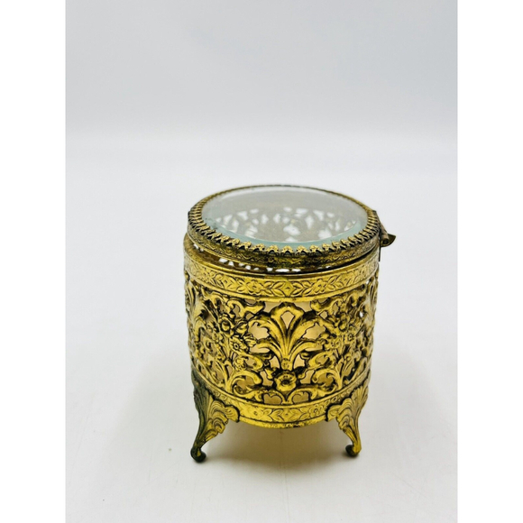VTG Gold Filigree ORMOLU Footed Casket Jewelry Trinket Box with Beveled Glass - Picture 2 of 6